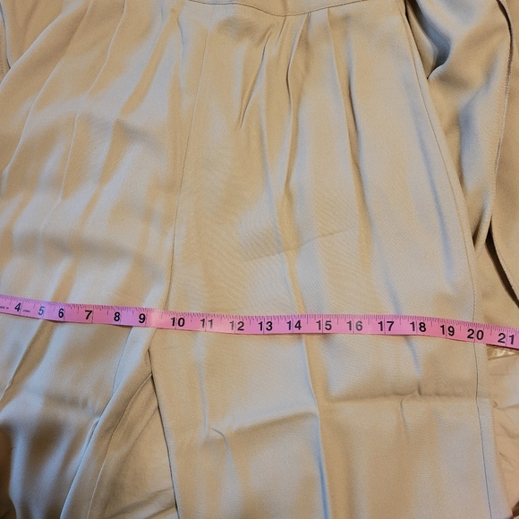 R.J. & CO vintage women's Tan satin trim pants suit 3 piece set size 8 - Picture 9 of 16